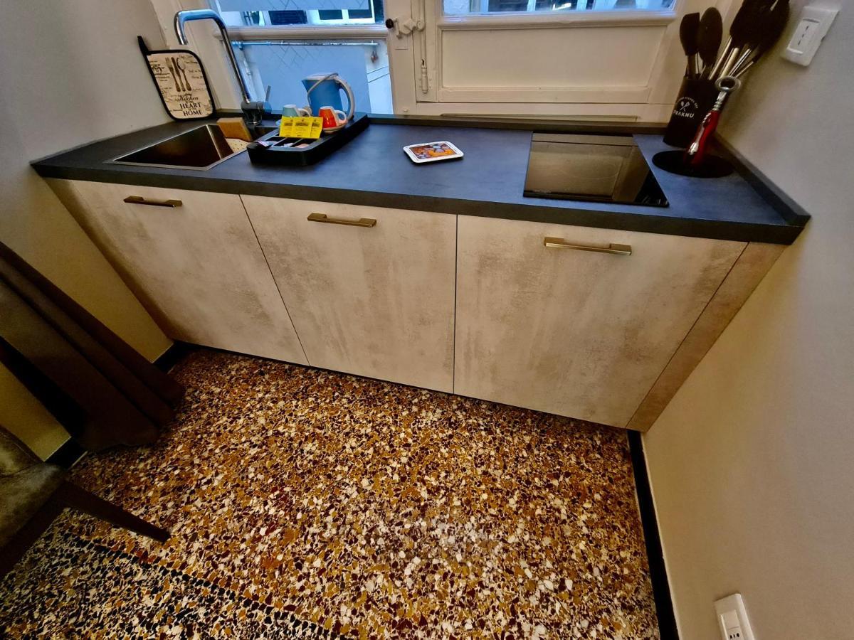 Ferienwohnung Borgo San Giorgio Genua Exterior foto